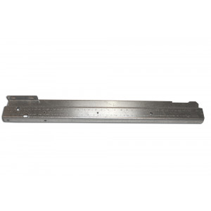 Kulmapylväs eteen oikea